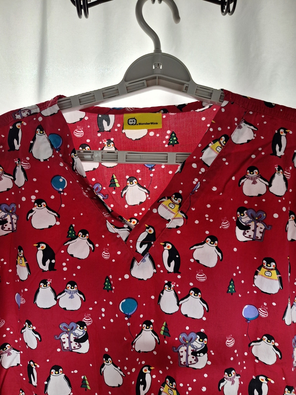 WonderWink Womans Red Penguin Print Pajama Scrub Top